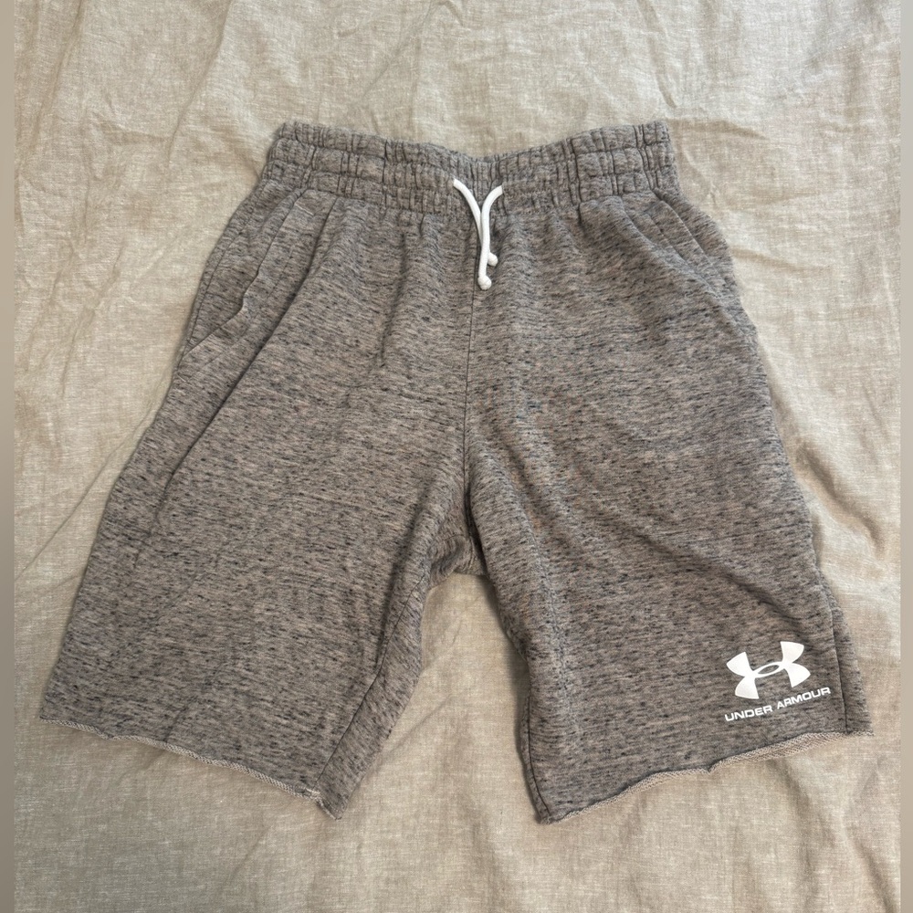 UNDER ARMOUR Shorts Men Small Gray Sportstyle Terry Athletic Shorts Drawstring